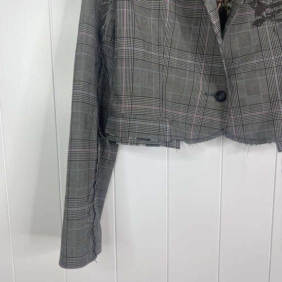 Cooper by Trelisa Chelsea Girl Cropped Deconstructed 1 Button Blazer SZ 10 - Picture 6 of 16